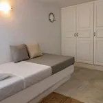 Sirokos בית נופש