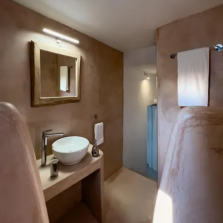 Dom wakacyjny Sirokos *