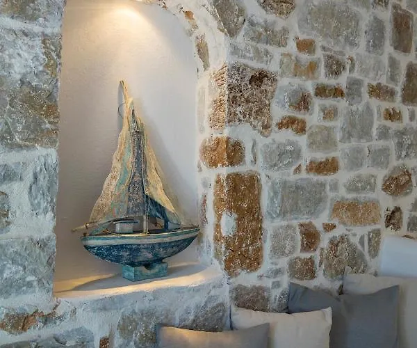 Sirokos Semesterbostad Karavostasis (Folegandros)